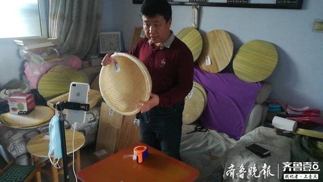 从直播“小白”到带货达人，德州不少商户“转战”网络直播