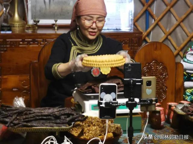 60后“网红”直播带货草原特产日销3万元！