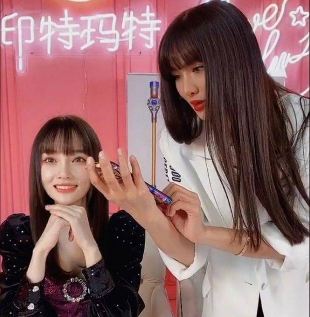 明星带货忙，剧本在线卖，直播成影视圈“救命稻草”？