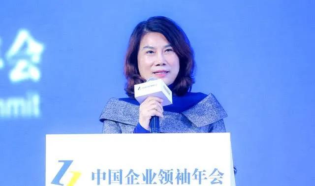 董明珠直播带货首秀堪称“原子弹爆炸现场”，格力被网友玩坏
