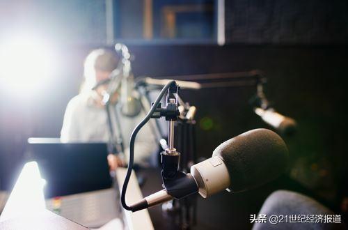 直播带货热背后的冷思考：“李佳琦们”会是零售企业的救命稻草吗？