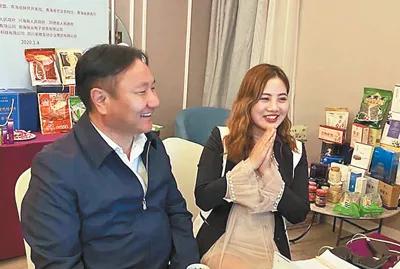 官员直播带货为啥这么火？