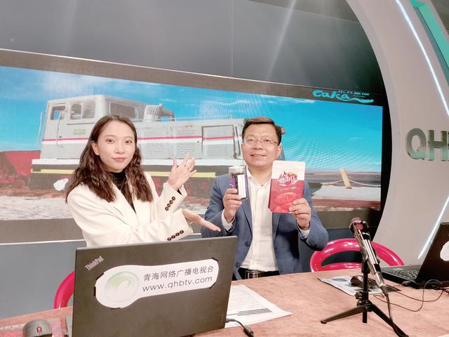 昨晚，三位县长直播带货